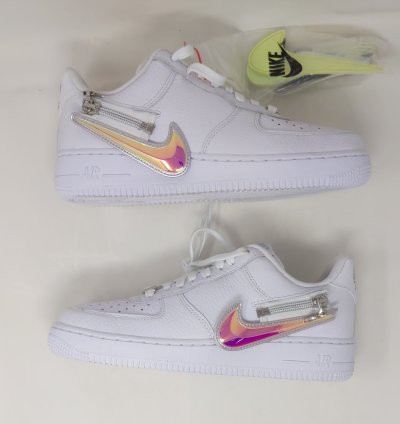 Air Force 1 07 Premium Zip Swoosh - White