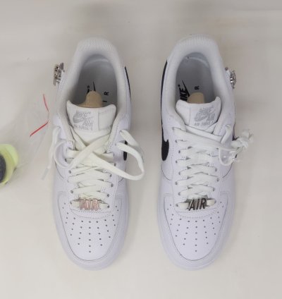 Air Force 1 07 Premium Zip Swoosh - White