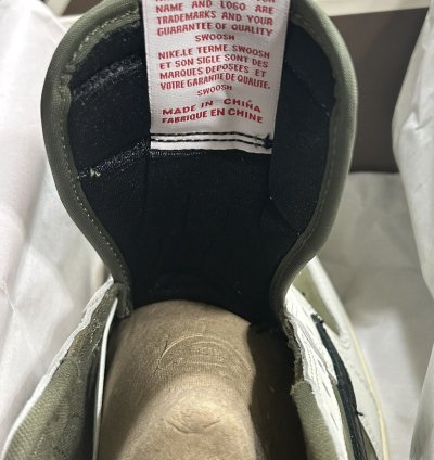 Travis Scott Medium Olive