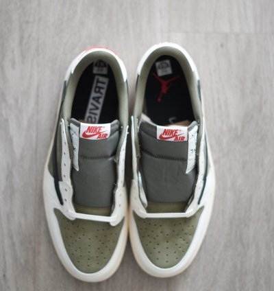 Travis Scott Medium Olive