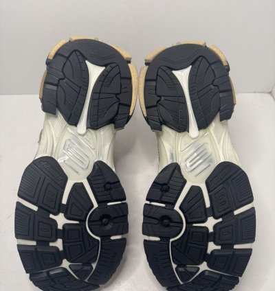 Balenciaga Runner