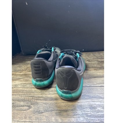 Size 10 - Nike Kobe 10 Liberty - 705317-002
