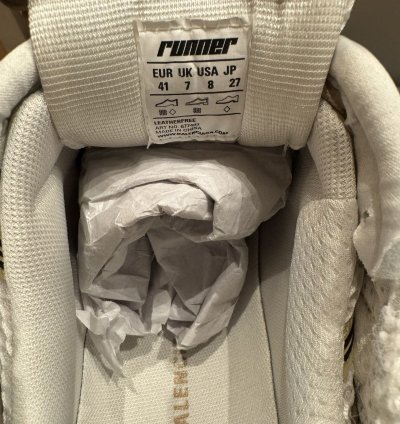 Balenciaga Runner Beige Black White Sz 41