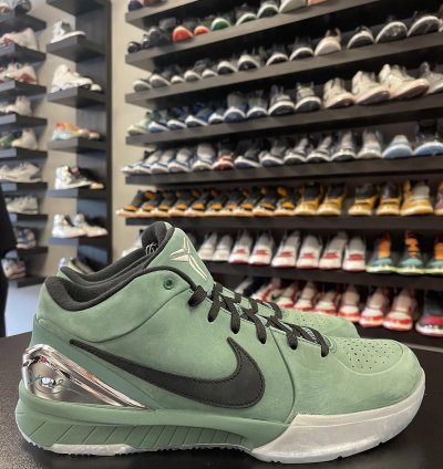 Size 10 - Nike Kobe 4 Protro Girl Dad Fq3545-300 Men