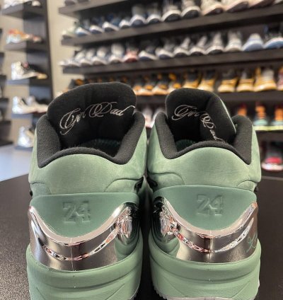 Size 10 - Nike Kobe 4 Protro Girl Dad Fq3545-300 Men