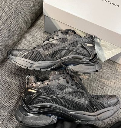 Balenciaga Runner Black