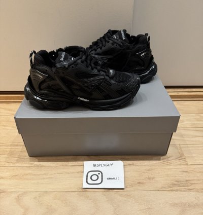 Balenciaga Runner Black Sz 40