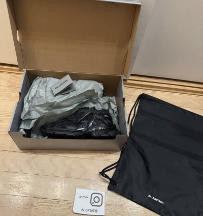 Balenciaga Runner Black Sz 40