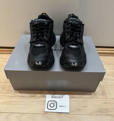 Balenciaga Runner Black Sz 40
