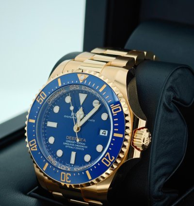 Rolex Sea-dweller Deepsea Basel One 136668 Deep Blue Oyster Perpetual Rolex Deepsea -blue Dial 44mm