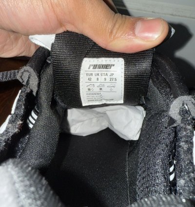 Balenciaga Runner Black White