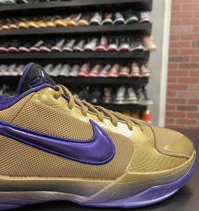 Size 10 5 - Undefeated Nike Zoom Kobe 5 Hall Of Fame