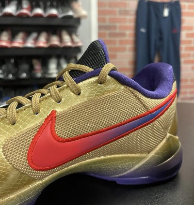 Size 10 5 - Undefeated Nike Zoom Kobe 5 Hall Of Fame
