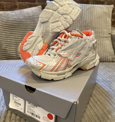 Balenciaga Runner Fluo Orange And White Size 40