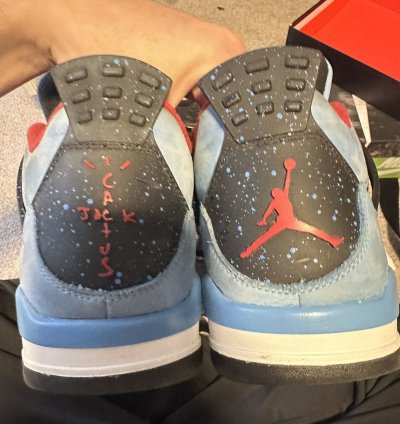 Travis Scott Retro Jordan 4s