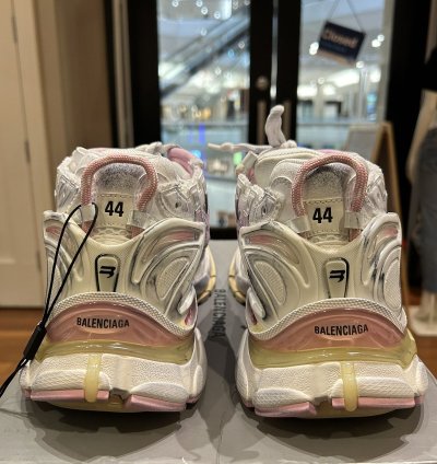 Balenciaga Runner Pink White