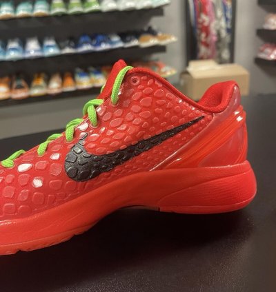 Size 5y - Nike Kobe 6 Protro Reverse Grinch Gs Fv9676-600 Gs