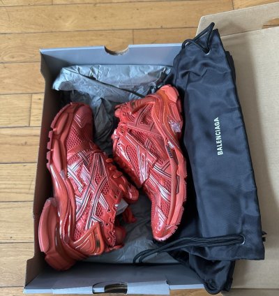Balenciaga Runner Red