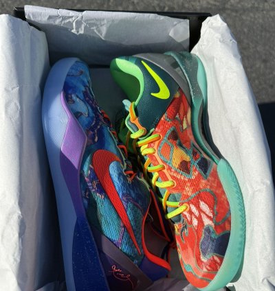 Size 7 5m - Nike Kobe 8 What The