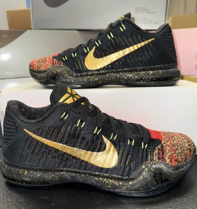 Size 8 - Nike Kobe 10 Elite Christmas 802560-076