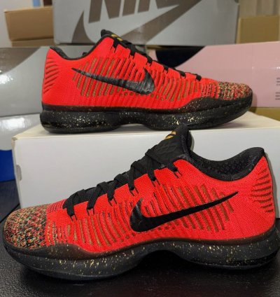 Size 8 - Nike Kobe 10 Elite Christmas 802560-076
