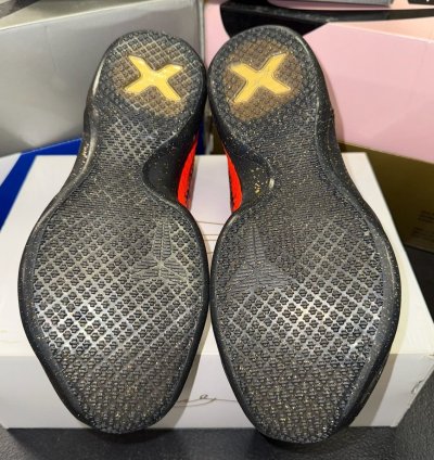 Size 8 - Nike Kobe 10 Elite Christmas 802560-076