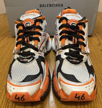 Balenciaga Runner Sneaker orange Black