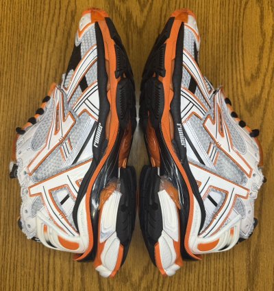 Balenciaga Runner Sneaker orange Black