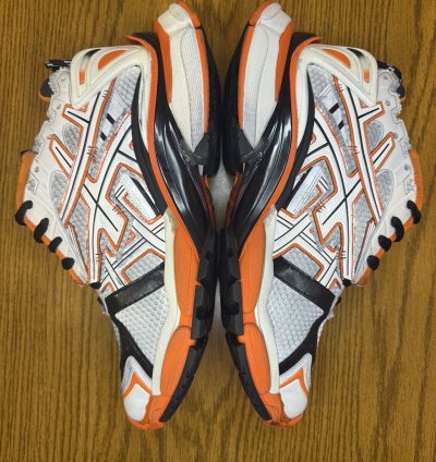 Balenciaga Runner Sneaker orange Black