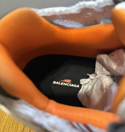 Balenciaga Runner Sneaker orange Black
