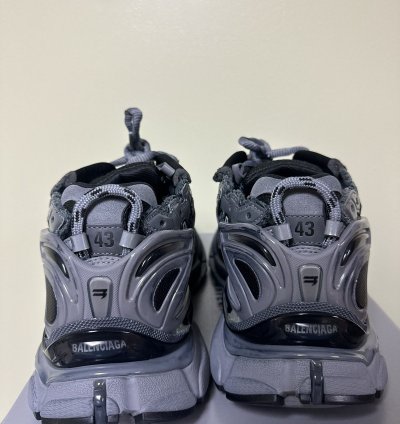 Balenciaga Runner Sneaker 43