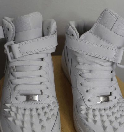 Air Force 1 Custom High Top - White Spikes - 7 Youth P10007