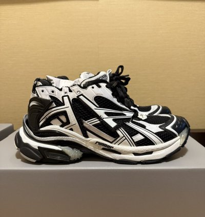 Balenciaga Runner Sneaker Black White 40