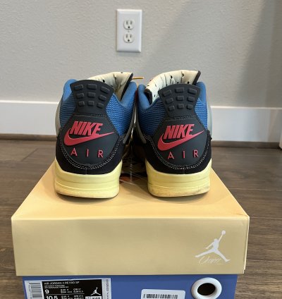 Union Jordan 4 Off Noir