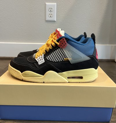 Union Jordan 4 Off Noir