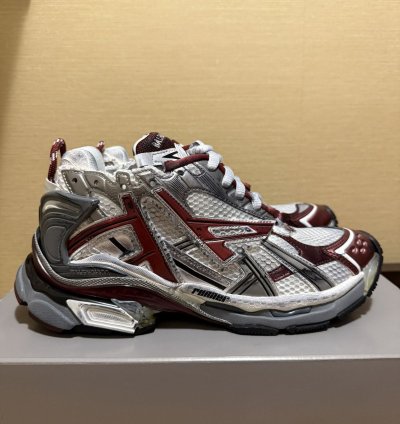 Balenciaga Runner Sneaker Burgundy 40