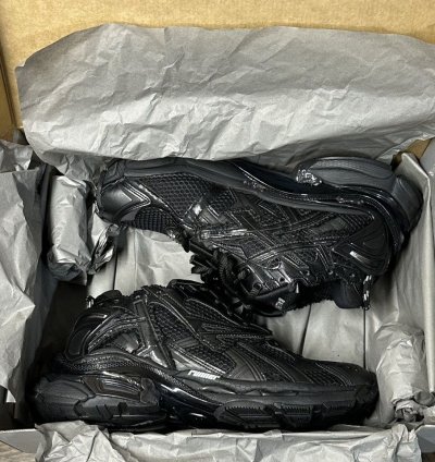 Balenciaga Runner Sneaker In Black Men