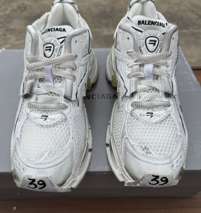 Balenciaga Runner Sneaker White Size 6 Us