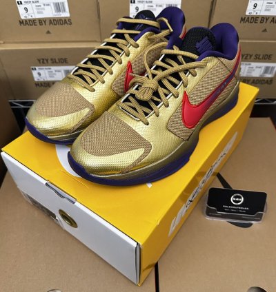 Undefeated Nike Kobe 5 Protro Hall Of Fame - Size 11