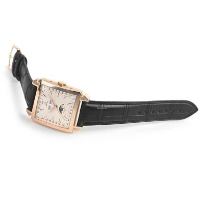 Omega Museum Collection No 2 Rose Gold Triple Calendar Moonphase Silver 32 8 32 5mm 5756 30 01
