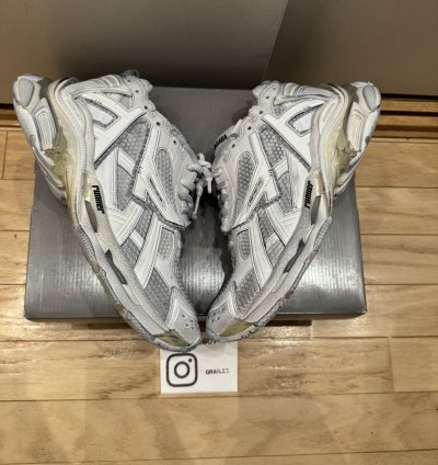 Balenciaga Runner Triple White Sz 41