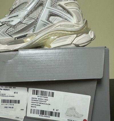 Balenciaga Runner White