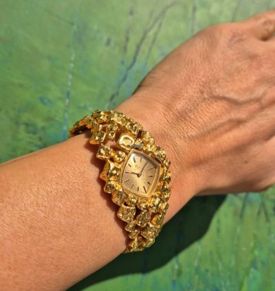Omega Nugget Gilbert Albert Pave Or Asymmetric Naturalistic Ladies-bracelet Rare