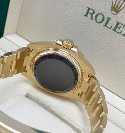 Rolex Sea-dweller Deepsea New Sea-dweller Deepsea 136668 Blue Dial 44mm Yellow Gold