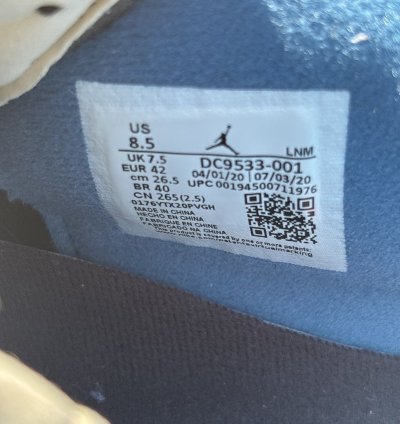 Union La Jordan 4 Off Noir