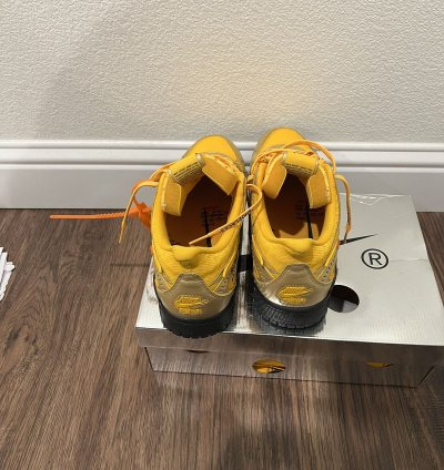 University Gold Off White Nike Dunk