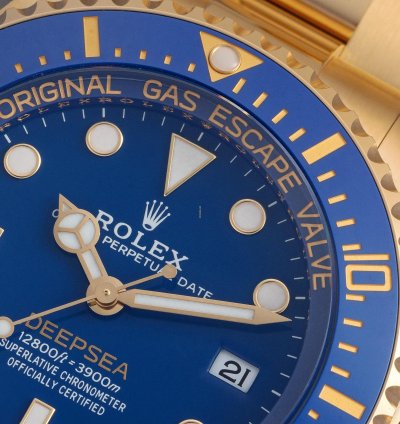 Rolex Sea-dweller Deepsea Yellow Gold Blue 136668lb Unworn