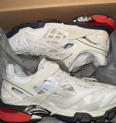 Balenciaga Track 2 0 Sneakers- Brand New Size 46