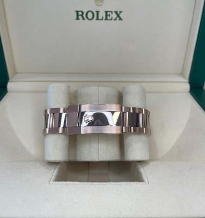 Rolex Sky-dweller rose Gold Chocolate Dial