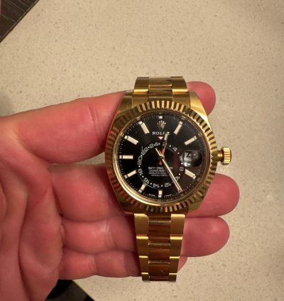Rolex Sky-dweller 18 Ct Yellow Gold Rolex Sky Dweller